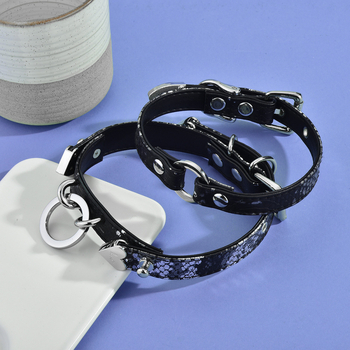 Колие Mingba: Геометричен дизайн със сърце-змия модел, смеси материали, висулка от сплав, кожена верижка