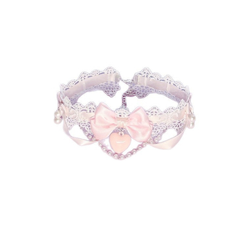 Чокър огърлица с дантелена верижка, многослойна, форми: сърце, цвете и панделка, акрилна висулка