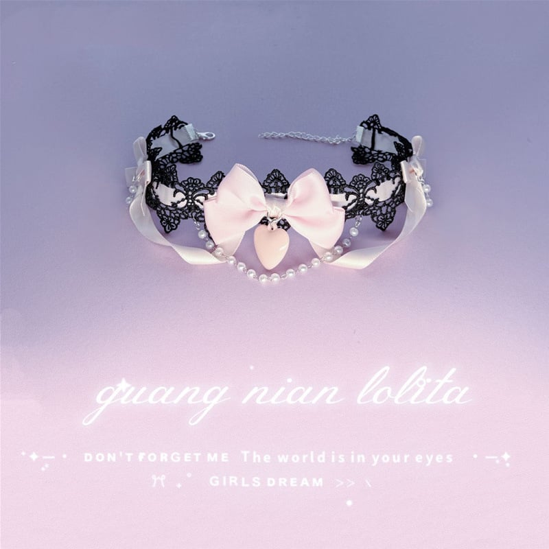 Чокър огърлица с дантелена верижка, многослойна, форми: сърце, цвете и панделка, акрилна висулка