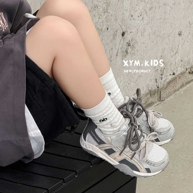 Gyerekeknek szóló sportcipő, könnyű, felsőrész mikrofibra + háló, Velcro zárás, gumi talp