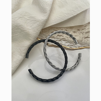 Гривна – титанов стомана, унисекс моден OL стил, геометричен дизайн, Garg