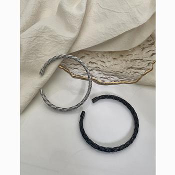 Гривна – титанов стомана, унисекс моден OL стил, геометричен дизайн, Garg