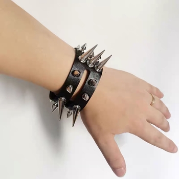 Кожена гривна за ръка, панк и готик стил, унисекс, геометрична форма, персонализируема