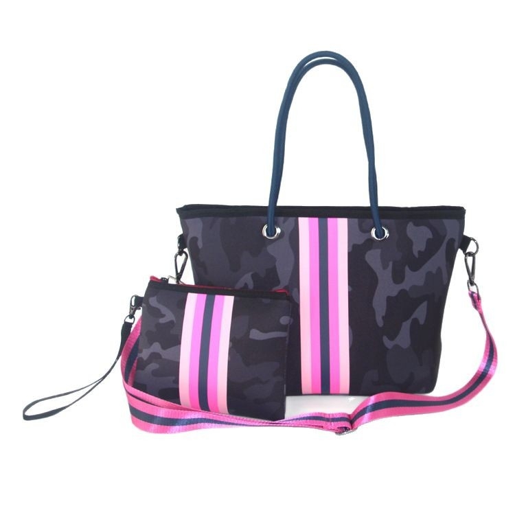 Vanjska vodootporna torba marke dstyle, poliester vlakna, ulični stil, s unutarnjim džepom sa zatvaračem.