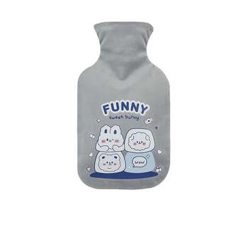 Vízbe töltött melegítő tasak plüss borítással; testre használható, hordozható, levehető és mosható; Anyag: PVC nagy sűrűségű; Melegítési mód: víz feltöltése; Meleg és hideg használat