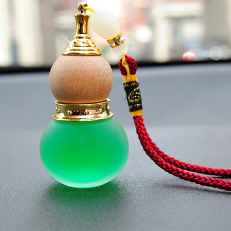 Pandantiv auto pentru aromaterapie, brand: 100 million by 100 million, 5–10 ml, parfum floral, suspensie/ de atârnat, durată volatilizare 61–90 zile