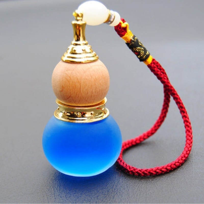 Pandantiv auto pentru aromaterapie, brand: 100 million by 100 million, 5–10 ml, parfum floral, suspensie/ de atârnat, durată volatilizare 61–90 zile