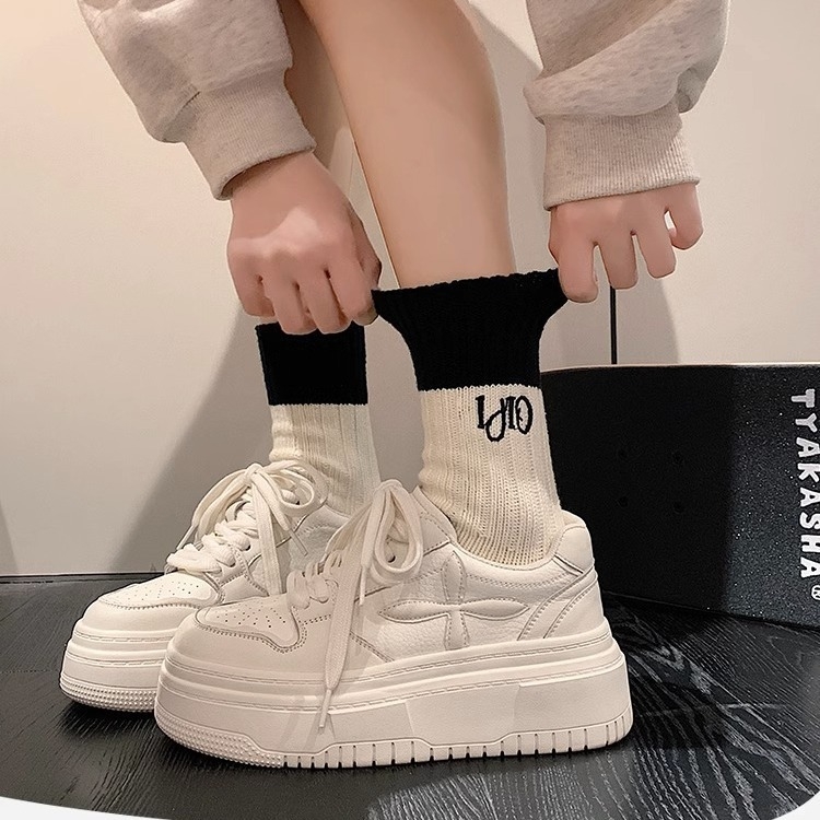 Καθημερινά casual αθλητικά παπούτσια για άνδρες και γυναίκες, στρογγυλή μύτη, κορδόνια, χαμηλό ύψος, φλις επένδυση, παχιά σόλα ύψους 3–5 cm