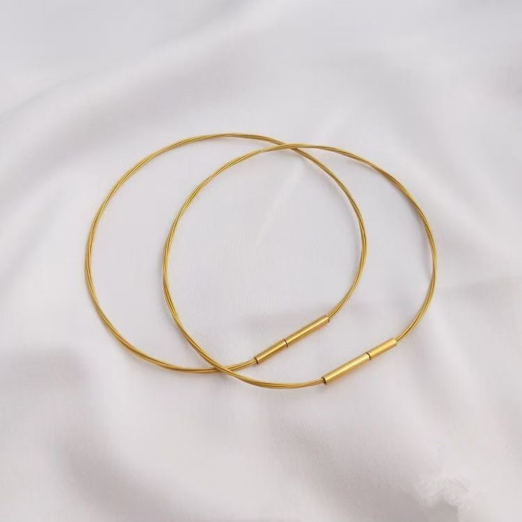 Kézi ékszer rozsdamentes acélból, természetes stílus, nőies virág alak, elektroplakálás, sportos funkció