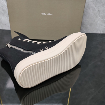 Sneakeri unisex înalți din canvas, talpă din cauciuc, fermoar pe lateral, toc mic 1–3 cm — lansare primăvara 2025