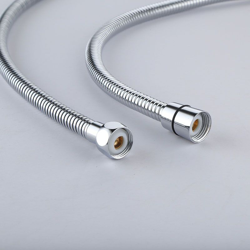 Ručni tuš šlauf, elektroplakiran nehrđajući čelik, otporan na eksplozije, EPDM unutarnja cijev s najlonskim vlaknom, radna temperatura 10–90°C, nominalni tlak 15 kg