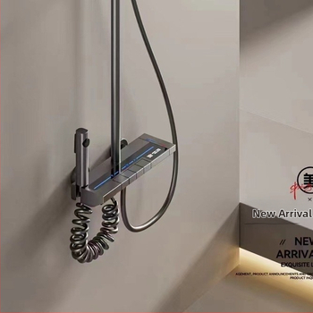 Moderna set tuša s četvrtastom glavom kiše, digitalni zaslon i LED rasvjeta, površinski montiran, aluminij