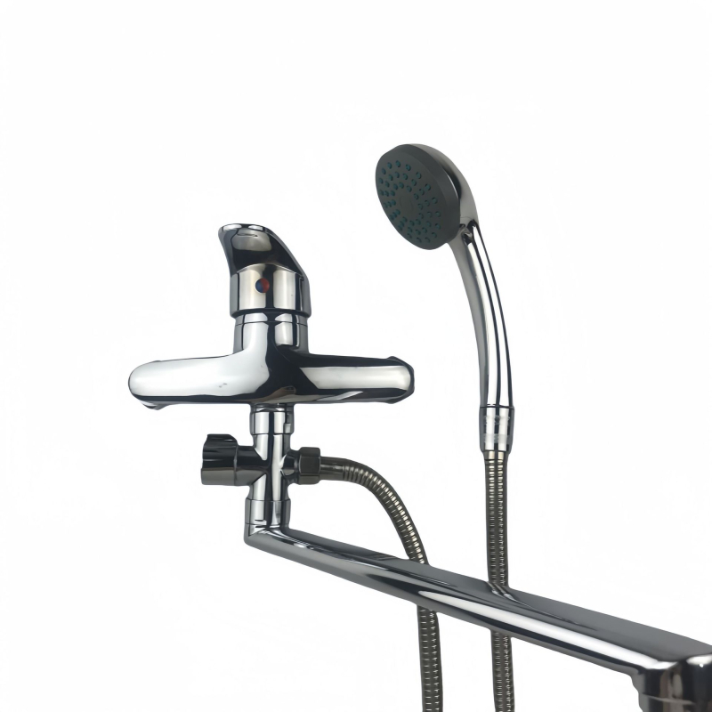 Set de duș pentru cadă cu furtun extensibil și cap de duș rotativ — aliaj de zinc, stil modern minimalist, temperatură de lucru 0-90, presiune nominală 1.0 MPa