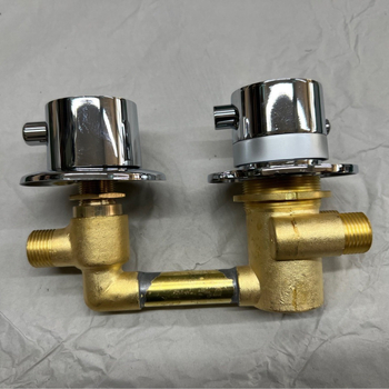 Tuš termostatski miješalica, bakreno tijelo, termostatsko jezgro bakreno, elektroplatiranje završna obrada, 20 mm ulaz/izlaz, moderni minimalistički stil