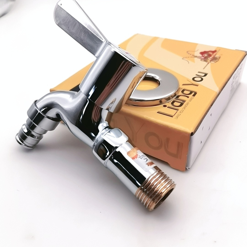 Bakarna zidna slavina za perilicu rublja sa špicastim izljevom, hladna voda, brzo otvaranje