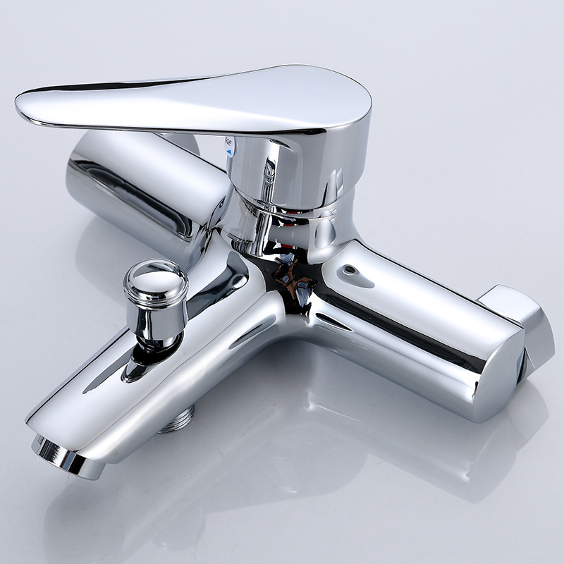 Réz falra szerelhető kétfunkciós fürdőszobai keverő, kerámiás szeleppel