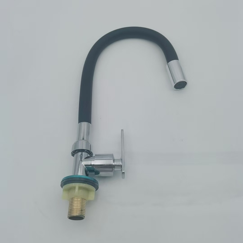 Robinet de bucătărie, montaj vertical, corp din aliaj de zinc, supapă cu disc ceramic, deschidere cu cheie