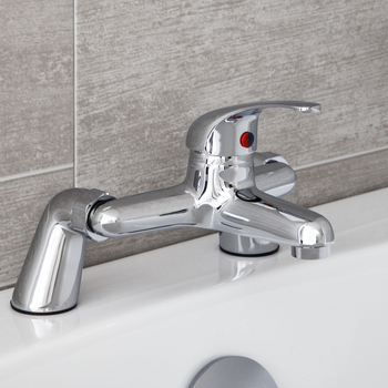 Zidni set slavina za kadu s trostrukim tušem, bakreno tijelo, keramički ventil, elektroplatinirani završni sloj — model 36262