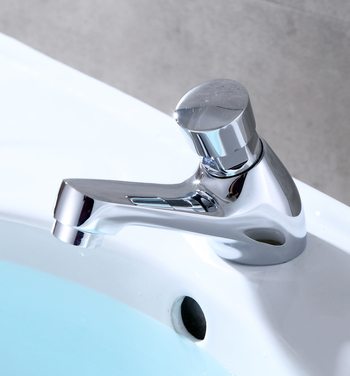 Кран за умивалник с прес-флаш клапан, медно тяло, керамичен клапан, вход/изход: 4 точки, 0-80°C (Model: Press flush valve; Material: Copper; Valve core: Ceramic; Inlet/outlet: 4 points; Temperature: 0-80°C)