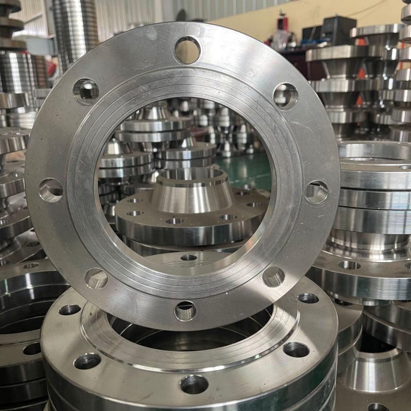 Hegesztett nyakú felnisz, szénacél, kereszttípus, hegesztési csatlakozás (Márka: Ausendick; Szabványok HG/T20592-2009 GB/T91)