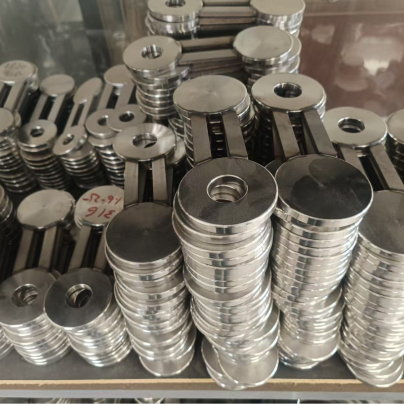 Rozsdamentes acélból készült blind flanx, axiális típus, hegesztett csatlakozás, AAA osztály, nagy nyomásállóság, HG/T21547-2016