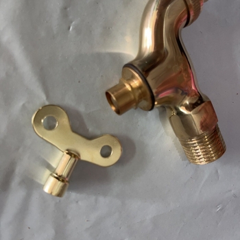 Falra szerelt mosógép csap, réz anyagú, indukciós nyitás, kerámia korongos szelep, egységsejt konstrukció, elektroplazált felület, Luquan Bathroom