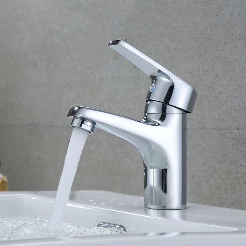 Slavina za umivaonik – bakrena, miješati tip, instalacija s jednim otvorom, keramički kartridžni ventil, elektroplatinirani završni sloj, model 16007