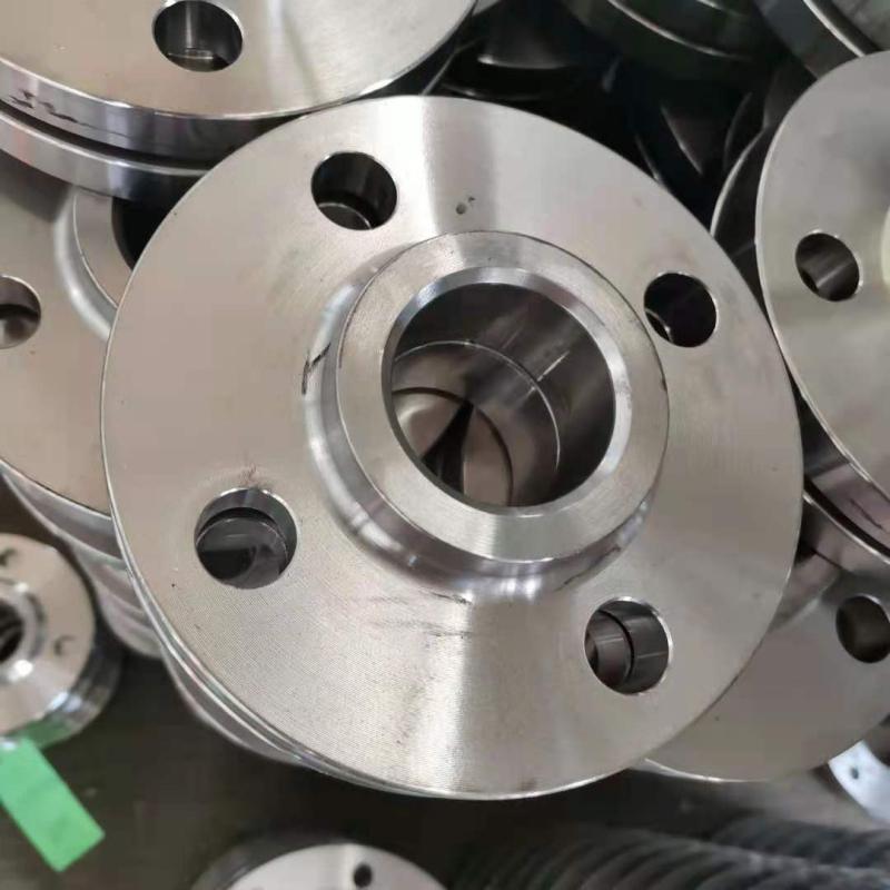 Lapos hegesztésű flanész, szénacél; kereszttípusú; csavaros csatlakozás; flanész / flanész pad; korrózióállóság, nagy nyomásállóság