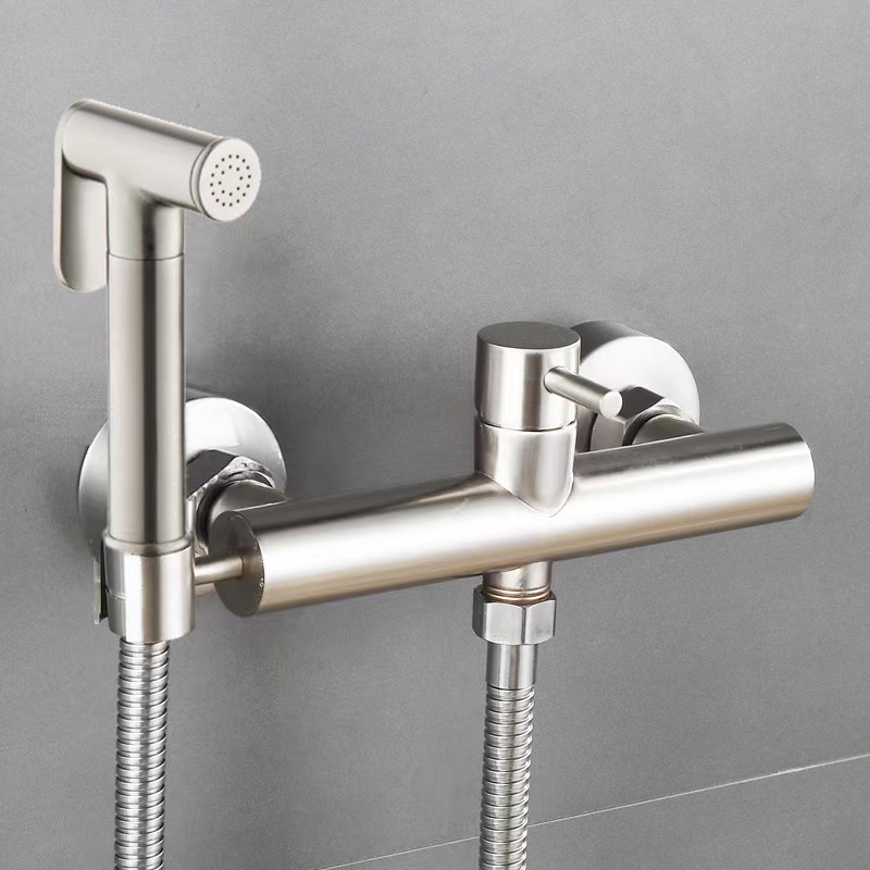 Zidni miješani tuš mixer, bakrenog materijala, keramički jezgreni, 0–90°C, 4 mm ulaz/izlaz