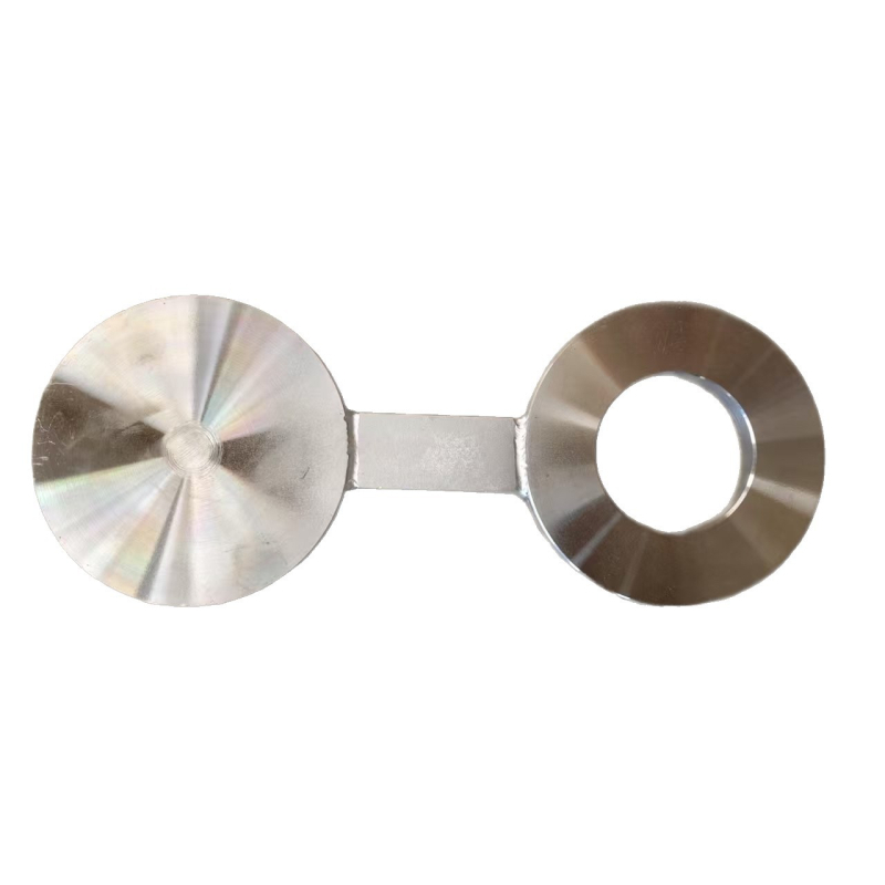 Nyolcas alakú tömítőlemez rozsdamentes acélból, 304, axiális típus, csatlakozás hegesztéssel, PTFE bevonatú tömítőgyűrű