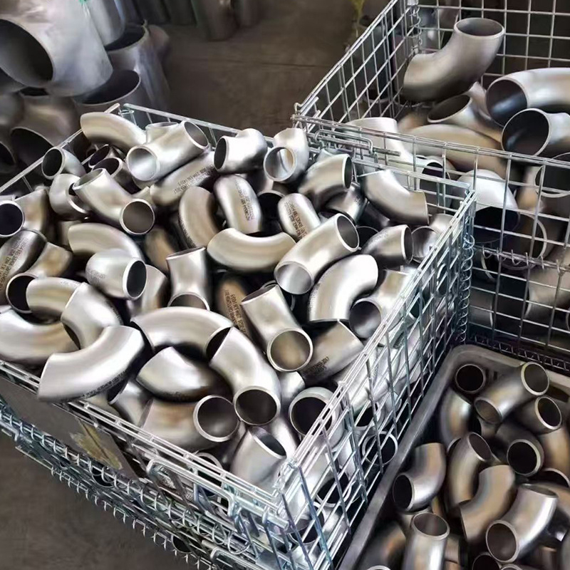 Nerđajuće čelno koljeno, zavareno, bezšivno, otporno na koroziju i visok tlak, dostupno u 180°, 90° i 45°