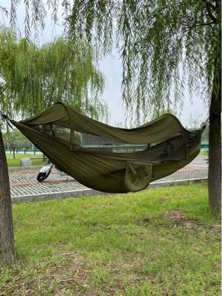 Hamak protiv komaraca za vanjsku upotrebu, za dvije osobe, s čvršćim dizajnom protiv prevrtanja, za kampiranje i dvorište, za vješanje na drvo