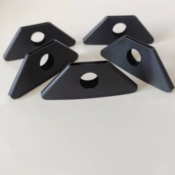 Accesorii pentru cort: colț trapezoidal fix, prelata de ploaie, clemă din plastic, margine din pânză