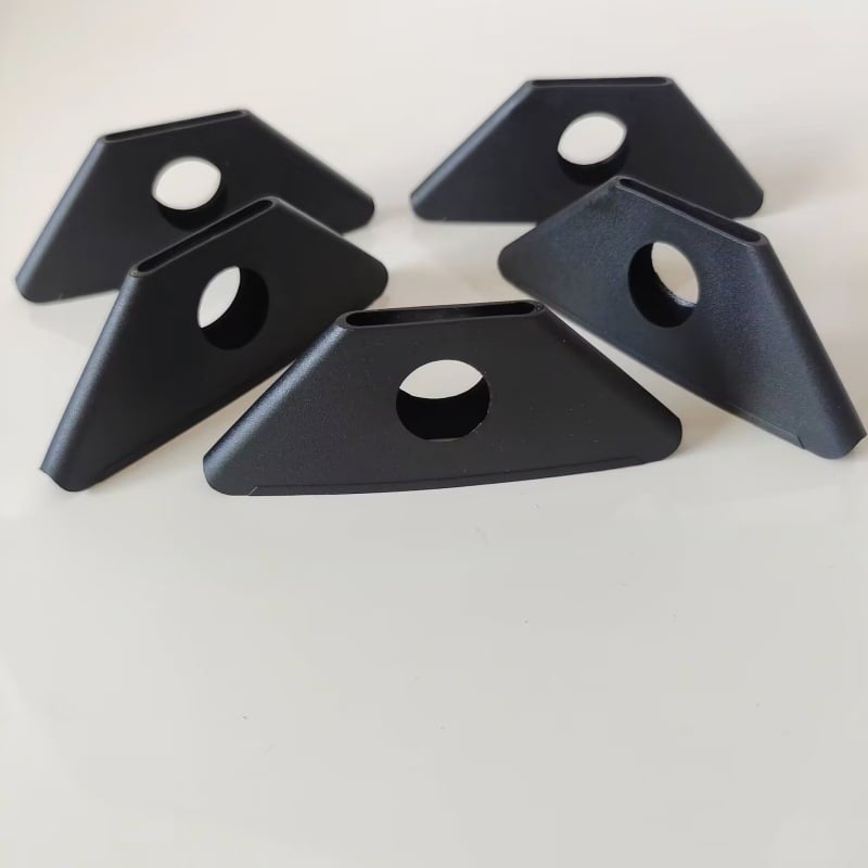 Accesorii pentru cort: colț trapezoidal fix, prelata de ploaie, clemă din plastic, margine din pânză