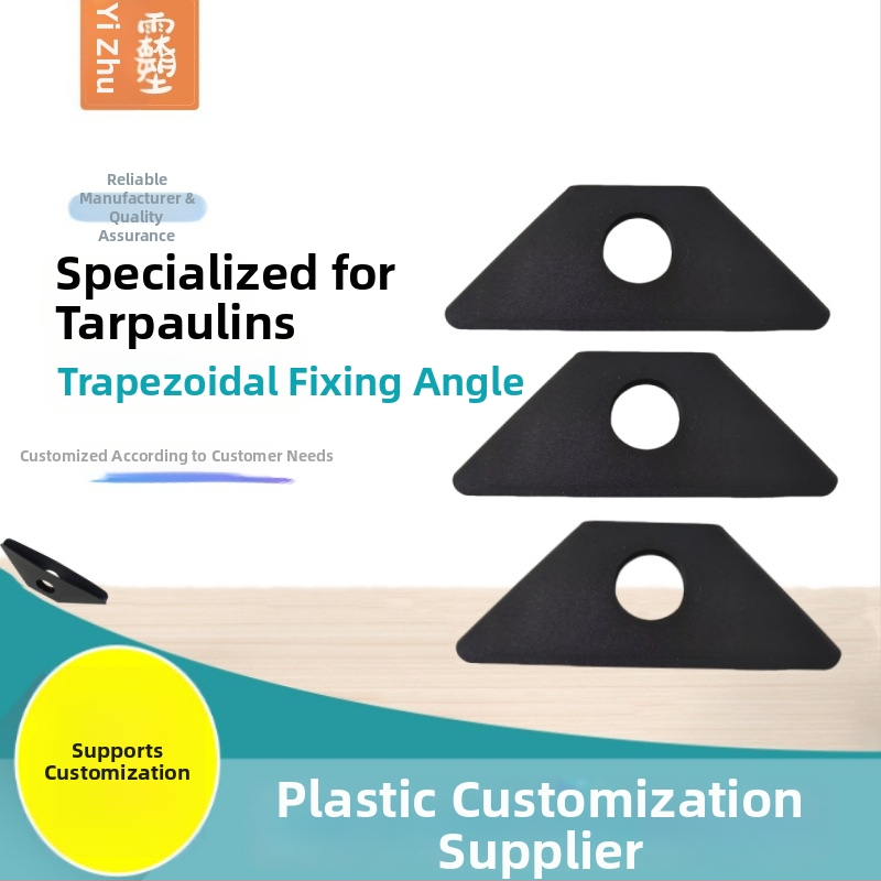 Príslušenstvo stanu: trapézny pevný roh, dažďová plachta, plastová spona, plátený lem