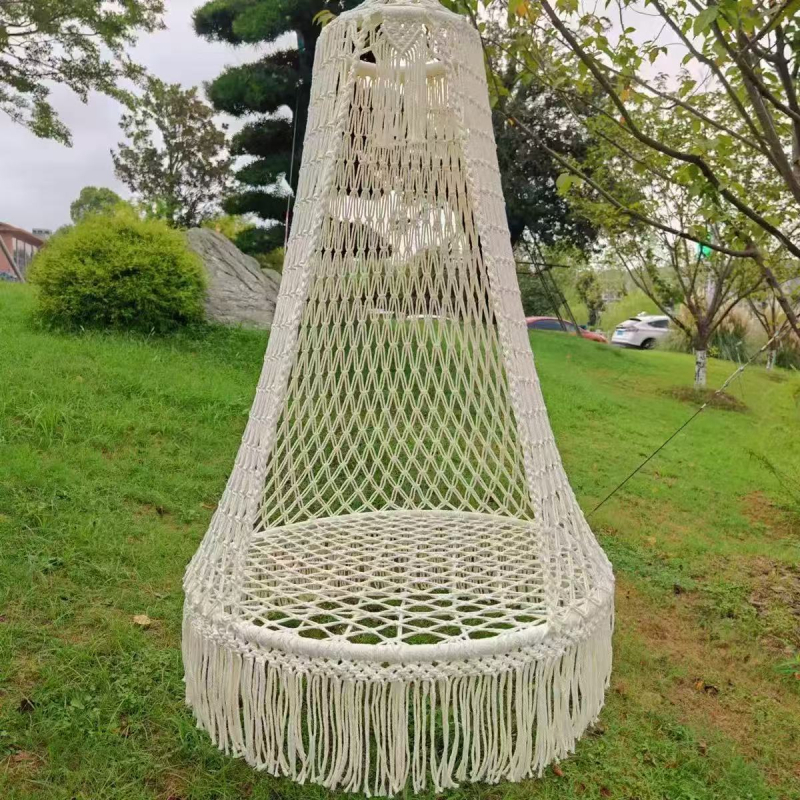 Висящ стол с метална рамка, модел 9615, обем 0.025 м3