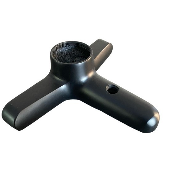 Set de robinete din aliaj de zinc, turnat prin nisip, cu miez ceramic al valvei, finisaj electroplatat, stil modern minimalist, structură cu legătură dublă