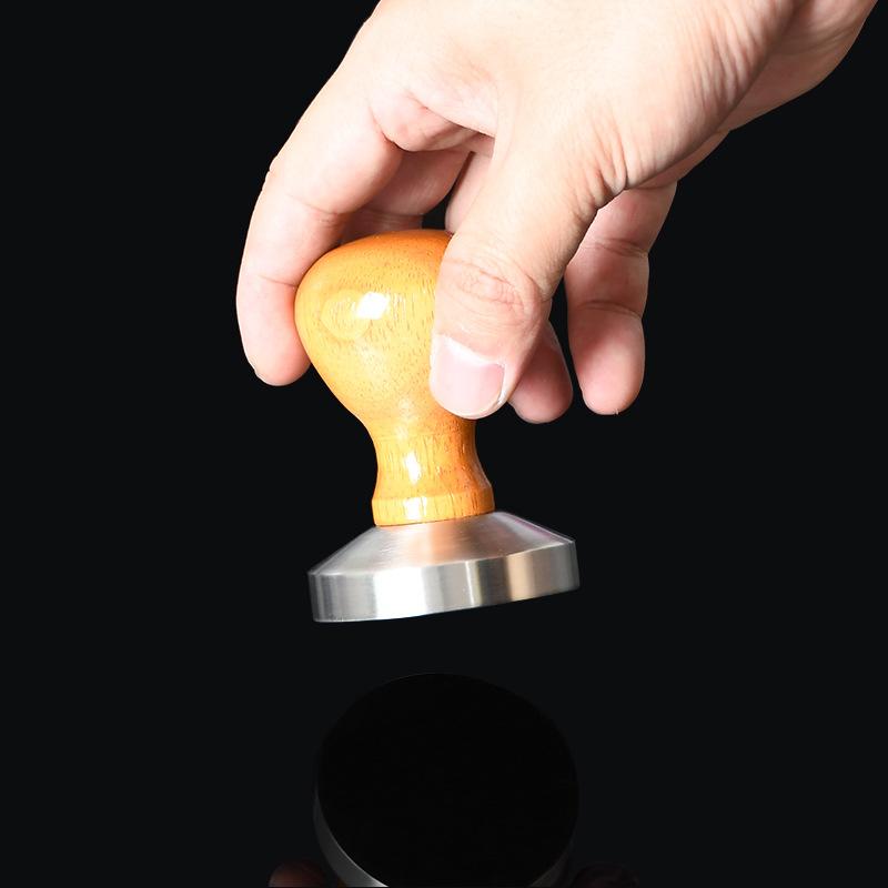 Kávépor prés – rozsdamentes acél, modern minimalista stílus, kód Jr-2020y16, súly 200 g