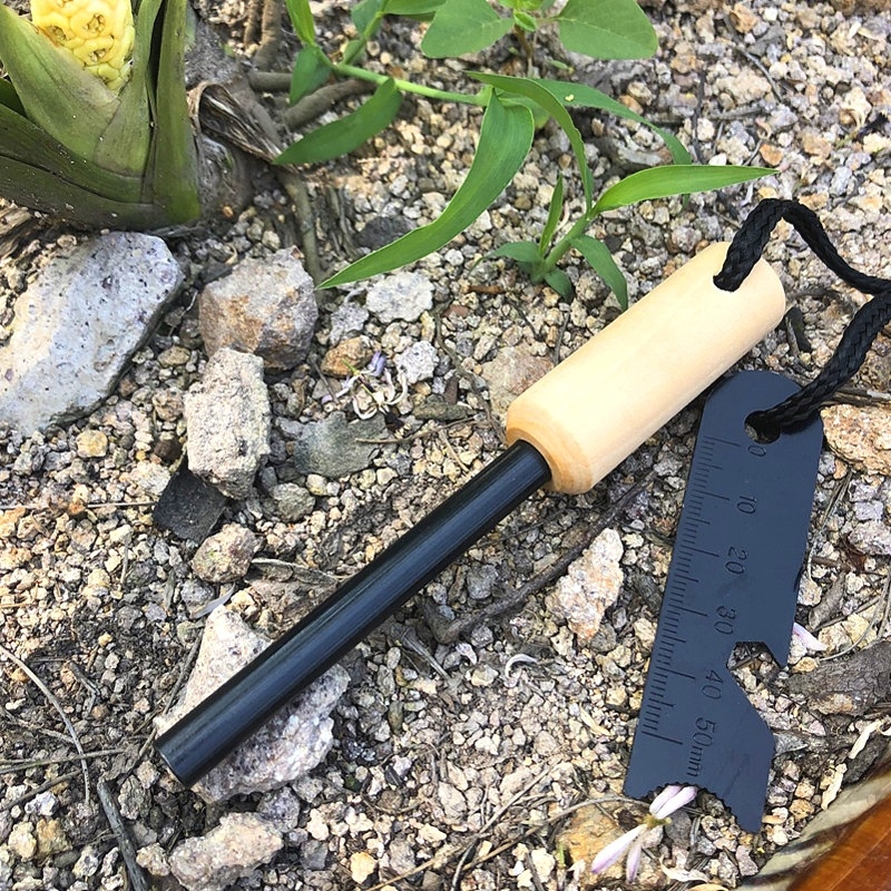 Baoxing Prijenosni vanjski flint s drvenom ručkom – model 8×80, težina 50 g, pogodno za 1–2 osobe, otporan na vjetar