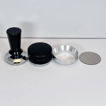 Set za kavu od 304 nehrđajućeg čelika s konstantnim pritiskom na prašak, distributer praška od aluminijske legure, prsten praška i mreža za odvajanje vode.