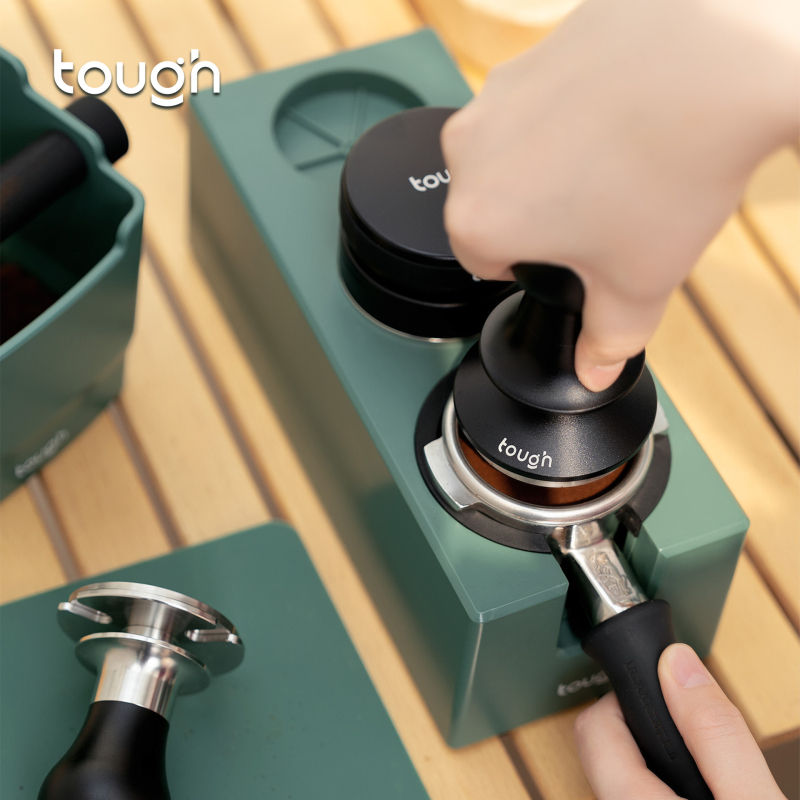 Set držača ručke i dispenzer praha za aparat za kavu, plastika, moderan minimalistički stil, marka Stubborn Coffee