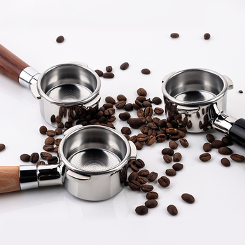 Λαβή μηχανής καφέ – μάρκα: l-beans; ηλεκτροπλατίωση επιφάνειας; συστατικά: λαβή καφέ; κυκλοφόρησε: Καλοκαίρι 2021; υποστηρίζει εξατομίκευση