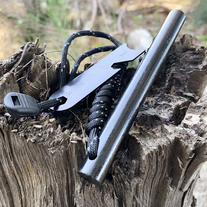 Пръчка за запалване на огън с магнезиева пръчка и скребач, обвита в седемнишен паракорд; тежести 43 g, 68 g, 129 g; за един или повече потребители; Creator