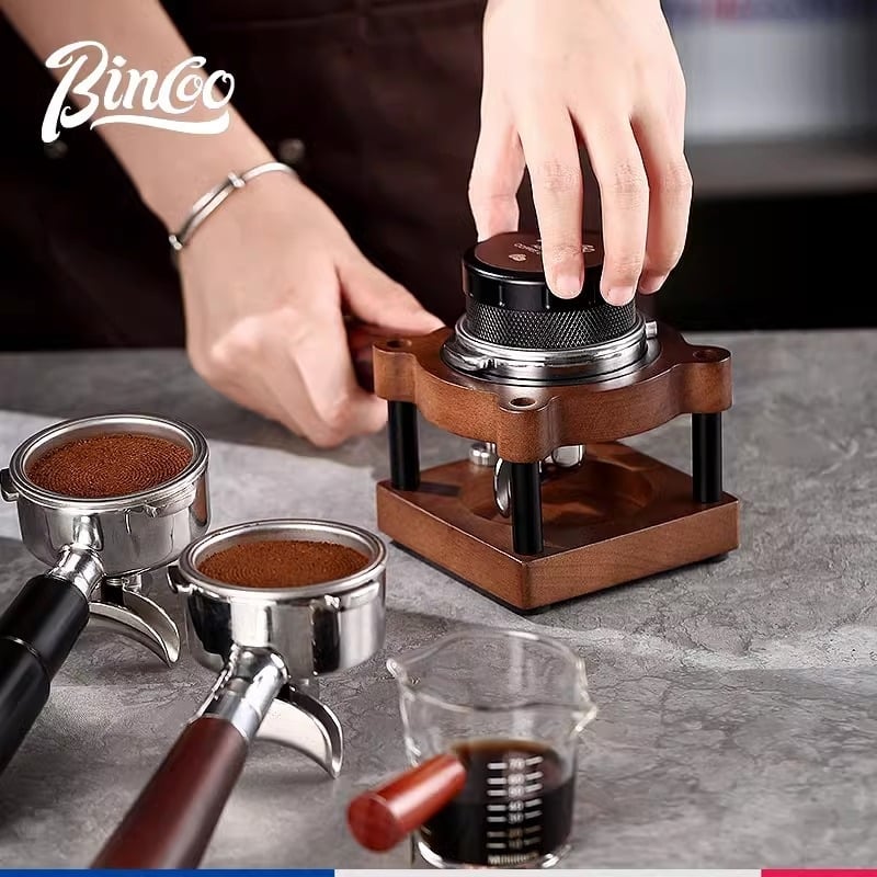 Drevená základňa na kávovú presu a skladovacia polica – prémiový stolný organizér pre príslušenstvo kávovarom, retro lux štýl