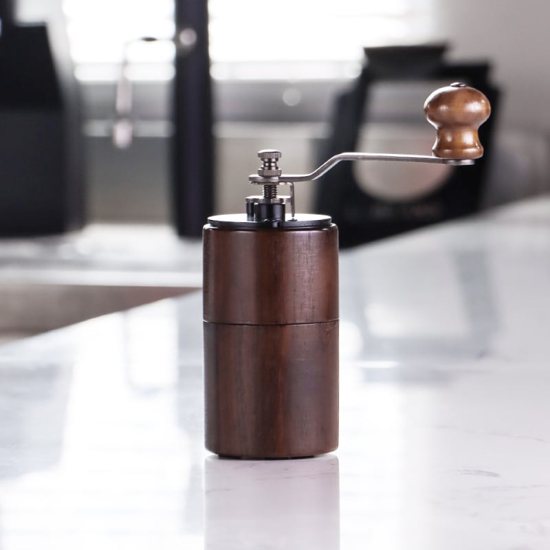 Lbeans Χειροκίνητος ξύλινος μύλος καφέ – ρετρό στιλ, μασίβ ξύλο