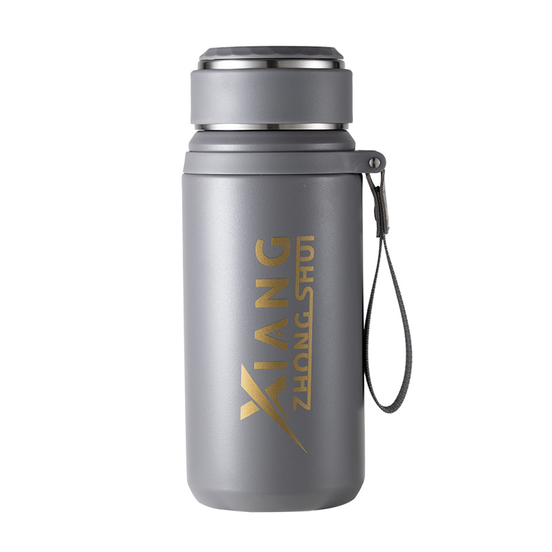 Termos cu funie pentru purtare, interior din oțel inoxidabil 316, carcasă din oțel inoxidabil 201, izolație vid 6–12 ore, logo personalizabil