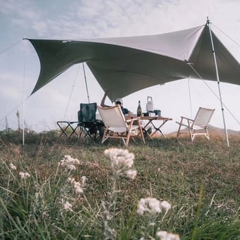 Kültéri kempingre alkalmas árnyékoló sátor pillangó alakú, Oxford szövet, 3000 mm vízállóság, kézi összeszerelés, vas váz