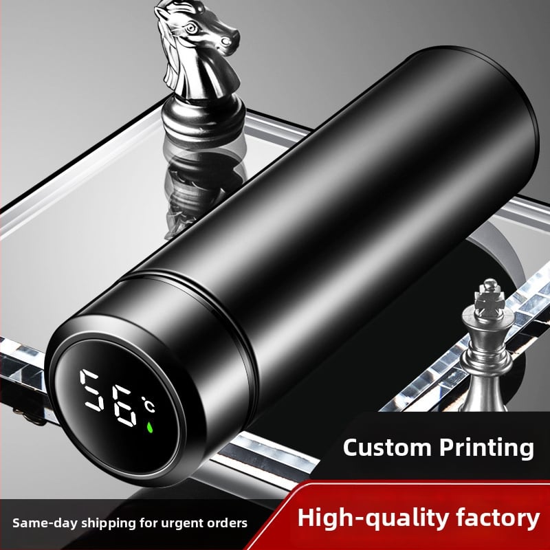 Termos šalice s prikazom temperature, unutarnji spremnik od 304 nehrđajućeg čelika, vanjski sloj od 201 nehrđajućeg čelika, izolacija 12–24 h, mjerenje temperature