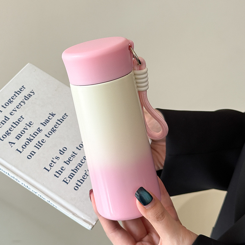 Termos čaša od nehrđajućeg čelika 316, unutarnji 316, vanjski 304, izolacija 6–12 sati, plastični navojni poklopac