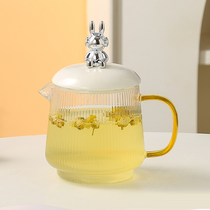 ceașcă electrică de încălzire pe bază, putere până la 1000 W, capacitate până la 1 L, întrerupere automată, protecție la supraincălzire